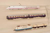 GÜterzug, MÄrklin, 80er Jahre, Spur HO, GÜterzug-Lok Nr. 3058, dazu 3 Langholzwagen Nr . 4665, alle im orig. Karton, min. bespielt