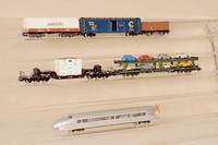 Konvolut 17 GÜterwagen, MÄrklin, 80er Jahre, Spur HO, 2 x 4564, 2 x 4633, 2 x 4718, 2 x 4413, 4689, 4423, 4475, 4612, 4108, 4693, dazu 312, 311 ...