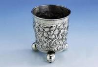 Kugelfußbecher, Frankfurt um 1680, Meistermarke Hans Jacob Sandrat, getauft 12.09.1647, ab 14.07.1675 Meister, gestorben 1694, reine ...