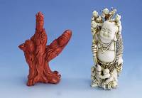 Elfenbeinfigur "Lohan", 60er Jahre, GlÜcksbringer, Mammutelfenbein von guter Qua- litÄt (aus dem Zentrum geschn.), H. ca. 18 cm