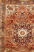 Heriz, Persien, ca. 40 Jahre, Wolle auf Baumwolle, ca. 360 x 265 cm, SchÄtzwert: 2100.- EURO, EHZ: 2