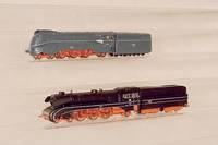 Stromliniendampflok mit Tender, MÄrklin, 1992 -95, Spur HO, Nr. 3391, dunkelgrau, Tender mit Reichsadler, neuwertiger Zustand, im orig. Karton, ...