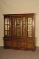 Vitrinenschrank, Frankreich, um 1950/60, Korpus Weichholz, Mahagonifurnier, facettiertes Glas, 4-schÜbig und 4-tÜrig, schÖne Sammlervitrine, ...