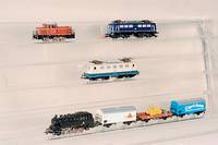 E-Lok, MÄrklin, 1980, Spur HO, Nr. 3199, beige/grÜn, intakt, ein Haftreifen lose