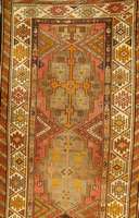 Kazak, Russland, um 1900, Wolle auf Wolle, ca. 325 x 107 cm, SchÄtzwert: 3500.- EURO, EHZ: 4