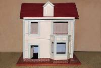 Puppenhaus, deutsch, 20er Jahre, Holz, Front mit orig. Verglasung, ohne Inneneinrichtung, Fassade abnehmbar, ca. 70 x 73 x 53 cm, Gebr.-spuren