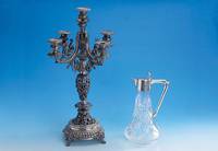 Karaffe aus Kristall, deutsch um 1900/04, 800er Silber, Kristallglas geschnitten und geschliffen, Deckel mit Scharnier, H ca. 31 cm