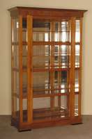 Biedermeierstilvitrine, nach dem Vorbild von 1820, Kirschbaum massiv, Kirschbaumfurnier, allseitig verglast, RÜckseite verspiegelt, komplett auf ...