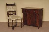 5 HochlehnstÜhle, Frankreich, um 1880, Henry II, Nußbaum massiv, Beine kanneliert und verstrebt, gobelinÄhnlicher Bezug spÄter, RÜckenlehne ...