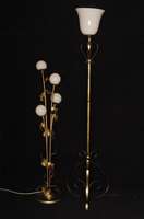 Stehlampe, Frankreich, um 1920, Eisenmontur goldfarben gefaßt, weißer Opalglasschirm, wohnfertiger Zustand, Elektrifizierung erneuert, nicht VDE ...
