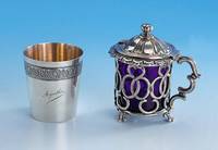 Becher, Frankreich um 1900, 950er Silber, klass. Dekor, Lorbeer, nach altgriechischem Vorbild, Hersteller: Emile Puiforcat, Wid- mung: Agathe