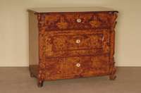 Kommode, deutsch, um 1870, Louis Philippe, Korpus Weichholz, Birkefurnier geflammt, abgeschrÄgte Ecken, mit Leistenverzierung, FÜße ...