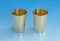 Goldbecher, GG 750/000, Gew. ca. 145.8 g, H ca. 7.5 cm