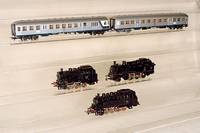 3 Dampfloks, MÄrklin, Spur HO, Nr. 3000, 3105 und 3031, alle intakt, l. bespielt, guter Zustand (unten)