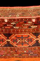 Nomaden Truhe, Persien, um 1930, Wolle auf Wolle, ca. 98 x 74 cm, SchÄtzwert: 1500.- EURO, EHZ: 2-3. Selten und SammelwÜrdig.