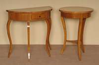 Beistelltisch, im Biedermeierstil, Kirschbaum massiv, Kirschbaumfurnier, 3 schÖne elegante eckige Beine, praktisches MÖbel, vielfach verwendbar, ...