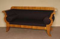 Sofa, im Biedermeierstil, Korpus Weichholz, Kirschbaum massiv, Kirschbaumfurnier gespiegelt, nach dem Vorbild von 1830/40, wohnfertig, elegant, ...