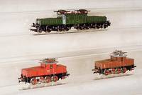 E-Lok, MÄrklin, 1982-86, Spur HO, Nr. 3356, Krokodil, grÜn, intakt, im orig. Karton, l. bespielt (oben)