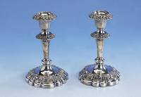 Kerzenleuchterpaar, Silber, geprÜft, gefÜllt, Weinlaubdekor mit Rokaillen, TÜllen abnehmbar, H ca. 17.5 cm