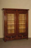 Schrank, deutsch, um 1830, SpÄtbiedermeier, Korpus Weichholz, Mahagonifurnier, auf KugelfÜßen, abgerundete Ecken, 2 Schubladen, 3-seitig ...