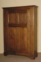 Brotschrank, deutsch/ wohl Westfalen, um 1830, Eiche massiv, 1-tÜrig, Inlets gerahmt, Kopfleiste 3-fach getreppt, innen mit 3 EinlegebÖden, ...