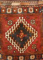 Boyerrahmad Tasche, Persien (Shiraz-Gebiet), um 1920, Wolle auf Wolle, ca. 60 x 60 cm, Schätzwert: 950.- EURO, EHZ: 2 (gu ter Erhaltungszustand) ...