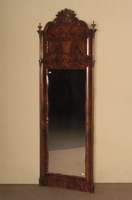 Spiegel, deutsch, um 1860, SpÄtbiedermeier, sogenannter Pfeilerspiegel, Nußbaum und Wurzelnußfurnier, Spiegelglas einfach mehrfach leicht ...