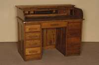 RollbÜro, deutsch, um 1910, Korpus Weichholz, Eiche massiv, auf Rahmen gearbeitet, sparsame Inneneinrichtung mit AblagefÄchern, sehr gute ...
