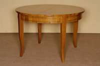 Runder Ausziehtisch, im Biedermeierstil, Kirschbaum massiv, Kirschbaumfurnier, unter Verwendung alter Teile, 4 Einlegeplatten von jeweils 65 cm, ...