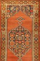 Kurde, um 1900, Wolle auf Wolle, ca. 205 x 107 cm, SchÄtzwert: 2800.- EURO, EHZ: 3, selte ner KnÜpfteppich. Museal.