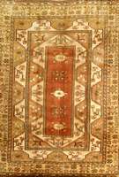 Milas, TÜrkei, ca. 40 Jahre, Wolle auf Wolle, ca. 270 x 210 cm, SchÄtzwert: 1300.- EURO, EHZ: 2 (Guter Erhaltungszustand), Pflanz enfarben.