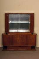 kleine Aufsatzvitrine, deutsch, um 1930/32, sogenanntes deutsches ArtDeco, Korpus Eiche, Weichholz und Buche massiv, Bergahronwurzelfurnier ...
