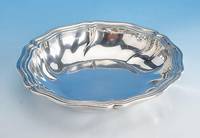Anbietschale, Schweden 1918, Meister C. G. HALLBERG, 830er Silber, Barockstil, Rand geschweift, gebogt H ca. 5.5 cm, Durchm. ca. 29.5 cm, total ca. ...