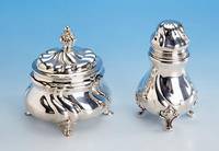 Bonbonniere, Bruckmann Heilbronn, 50er Jahre, 835er Silber, Rokokostil, goudroniert, ca. 295 g, H ca. 14 cm