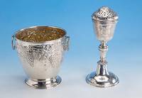 RÄucherpokal, wohl Lettland um 1790, spÄtere Beschriftung und Datierung von 1824 und 1828, reine Treibarbeit, 13-lÖtig, fein graviert, ...