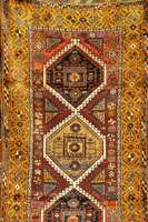 Y?r?k Antik, Türkei, um 1900, Wolle auf Wolle, ca. 203 x 110 cm, Schätzwert: 2200.- EURO, EHZ: 3, mit schöner kaukasischen Musteru ng, selten und ...