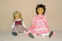 KÄthe-Kruse-Puppe, 80er Jahre, "Annabel", Kunststoffkopf, StoffkÖrper festgestopft, auf linkem Fuß signiert, im orig. Karton, H. ca. ...