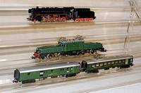 Schwere GÜterzuglokomotive, 125 J. MÄrklin, Spur HO, Nr. 3108, l. Lagerschaden (werksbedingt) am Tender, sonst unbespielt, intakt, im orig. ...