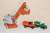 2 LKW-Gußmodelle, deutsch, 80er Jahre, 1 x BP M.A.N. Bj 1923-24, 1 x Henschel Bj 1926, waren nie im Handel erhÄltlich, l. bespielt, selten