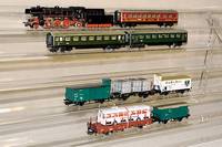Konvolut MÄrklin, 50er/60er Jahre, Spur HO, best. aus: Dampflok DA 800 Nr. 3005, im orig. Karton, intakt, 2 x 346.1B, 2 x 346.1, 346.2, 346.4, ...