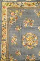 China, ca. 50 Jahre, Wolle auf Baumwolle, ca. 350 x 267 cm, Schätzwert: 2300.- EURO, EHZ: 2 (altersbedingt in einen sehr guten Erha ltungszustand), ...
