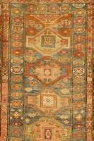 Kazak, Rußland, um 1900, Wolle auf Wolle, ca. 191 x 115 cm, SchÄtzwert: 2800.- EURO, EHZ: 4, reine Pflanzenfarben, selten.