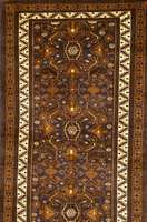 Zakini alt, Afghanistan, ca. 50 Jahre, Wolle auf Baumwolle, ca. 196 x 112 cm, SchÄtzwert: 950.- EURO, EHZ: 2, sehr guter Erh altungszustand.