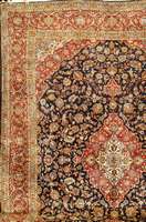 Keschan Alt Kork, Persien, ca. 40 Jahre, Korkwolle, ca. 422 x 290 cm, Schätzwert: 3900.- EURO, EHZ: 2, mit signierung. (Altersbe dingt in einen ...