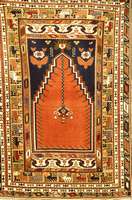 Mudjur, Türkei, ca. 50 Jahre, Wolle auf Wolle, ca. 170 x 118 cm, Schätzwert: 1100.- EURO, EHZ: 3, guter Zustand, schöne freundlich e Farbgestalt.