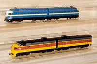 Diesel-elektrische Lok, MÄrklin, 90er Jahre, Spur HO, Nr. 37623, 20th Anniversary MÄrklin Inc., orange/rot, im orig. Karton, unbespielt, digital