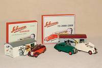 Schuco Garage mit Kommandoauto und Magico 2008 , Replik, 1998, Einmal-Serie, im orig. Karton, Fkt. nicht gerpÜft, komplett, sammelw. (Pos. rechts)