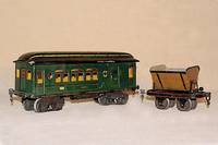 Postwagen, MÄrklin, 1925 (?), Spur 0, Nr. 1887, Blech, grÜn, 2 SchiebetÜren, Aufschrift "Post 1887), L. ca. 30 cm, Altersspuren, z.T. ...
