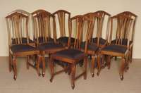 10 StÜhle, deutsch, um 1910, Eiche massiv, Barockstil, gebogene Beine, RÜckenlehne leicht geschwungen und vertikal verstrebt, Polsterung und Bezug ...