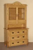 KÜchenschrank, deutsch, um 1870, Weichholz massiv, abgeschrÄgte Ecken, in Veluten auslaufend, leicht beschnitzt, 3-schÜbig mit ...